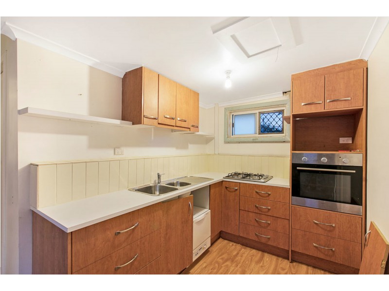 38-40 Rusbrook Street, Redland Bay QLD 4165