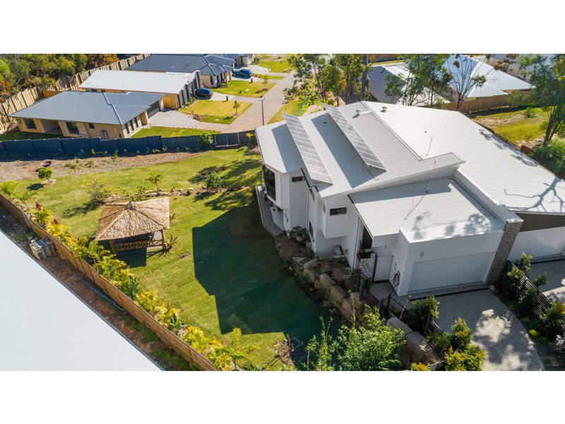 2/6 Joshua Place, Redland Bay QLD 4165