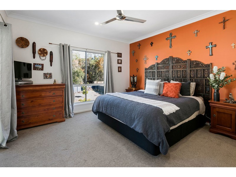 2/6 Joshua Place, Redland Bay QLD 4165