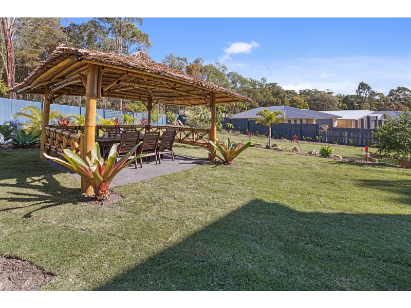 2/6 Joshua Place, Redland Bay QLD 4165