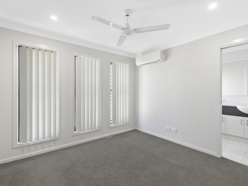 64 Unwin Road, Redland Bay QLD 4165