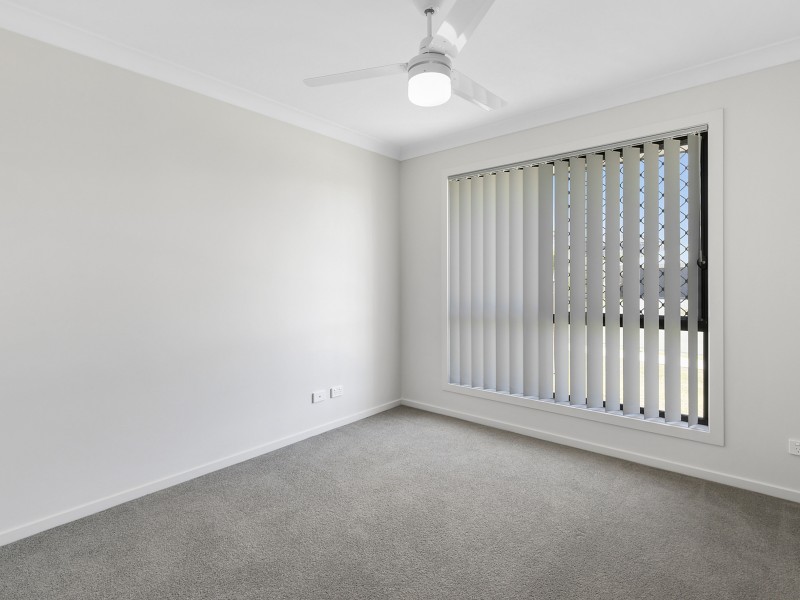 64 Unwin Road, Redland Bay QLD 4165