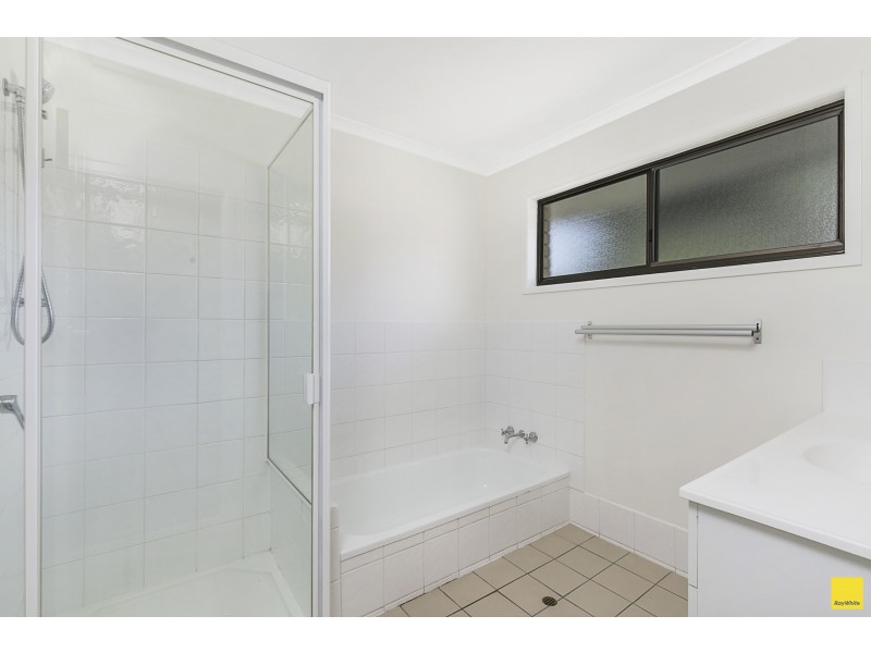 15 Kennedy Drive, Capalaba QLD 4157