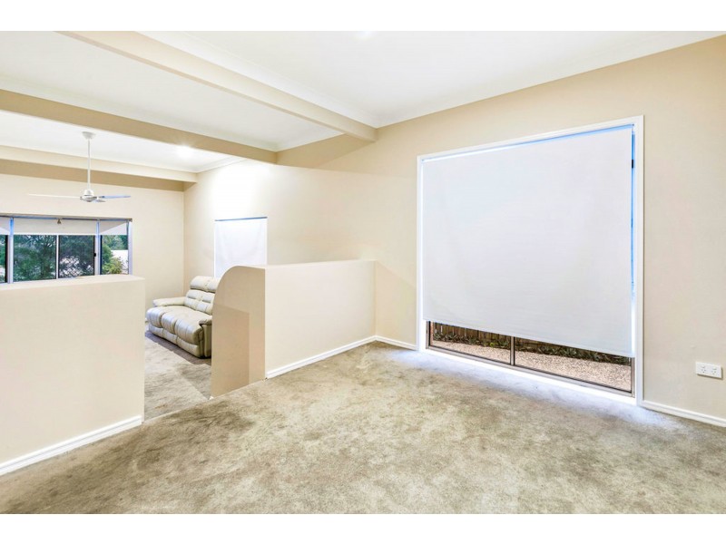 42 Dangar Street, Belmont QLD 4153