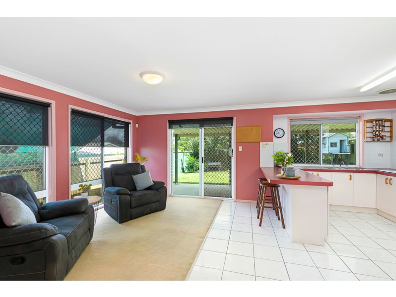 28 Gardenia Drive, Birkdale QLD 4159