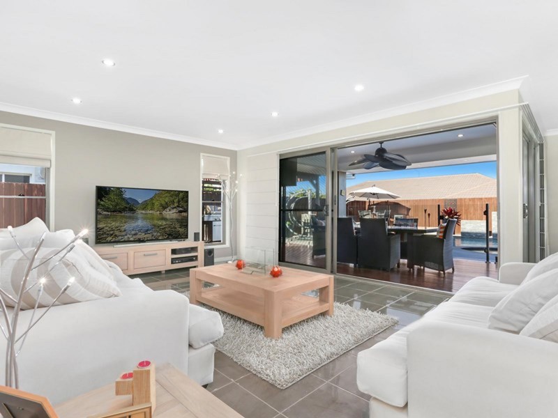 33 Brindabella Circuit, Thornlands QLD 4164