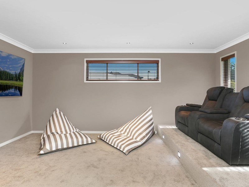 33 Brindabella Circuit, Thornlands QLD 4164