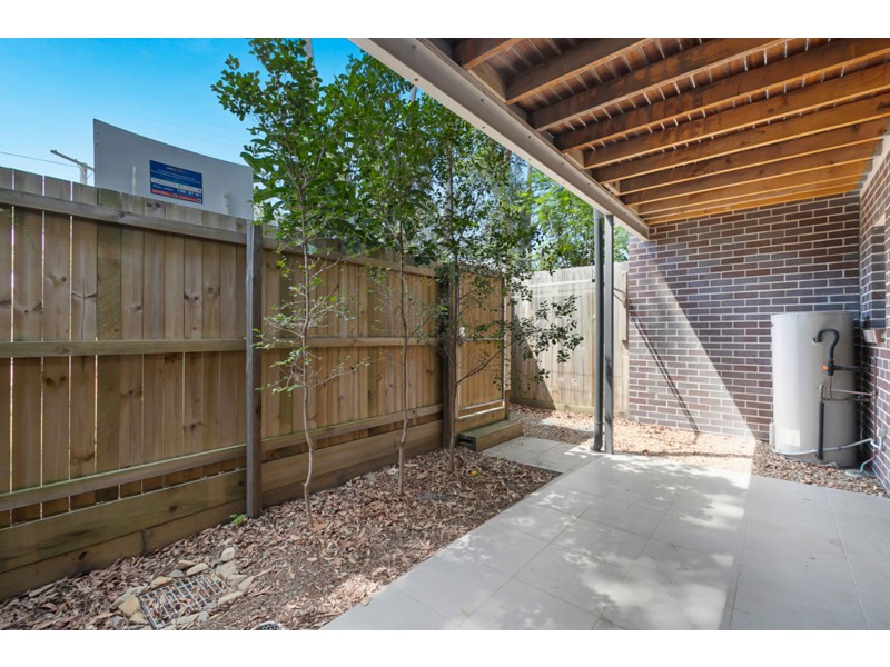 4/43 Surman Street East, Birkdale QLD 4159