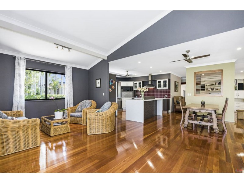 34 Lucy Street, Thorneside QLD 4158