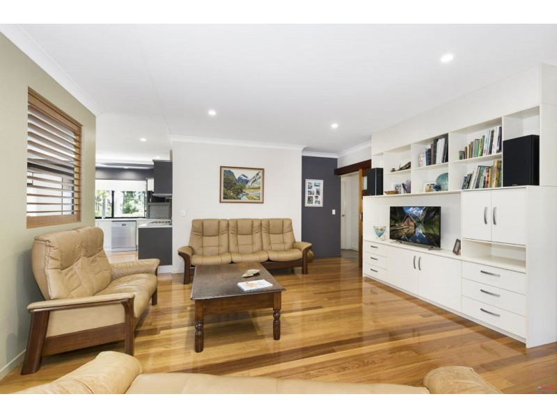 34 Lucy Street, Thorneside QLD 4158