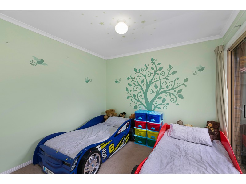 1 Adam St, Cleveland QLD 4163