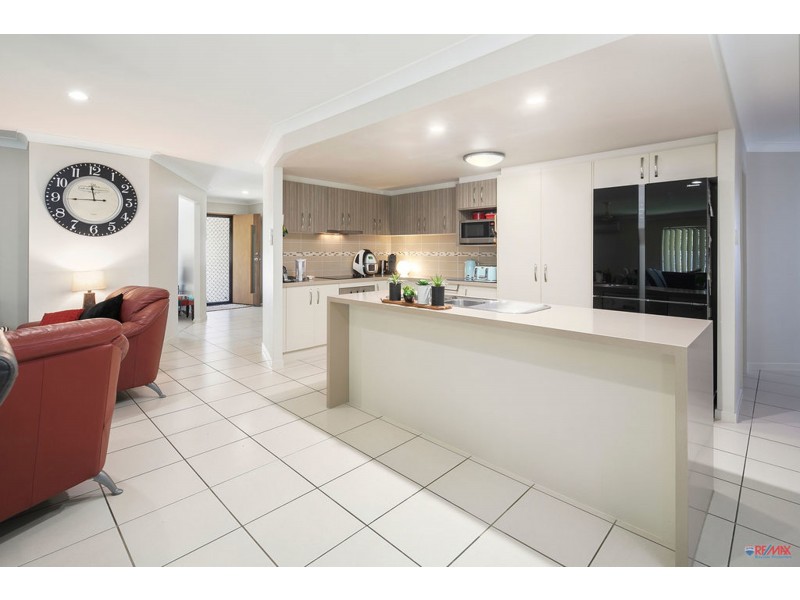 2 Francene Place, Birkdale QLD 4159
