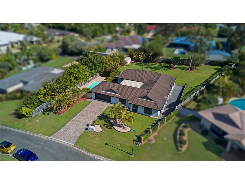 5 Pavetta Court, Redland Bay QLD 4165