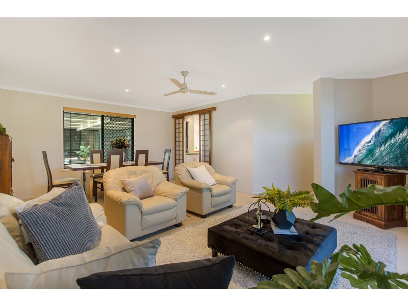 5 Pavetta Court, Redland Bay QLD 4165