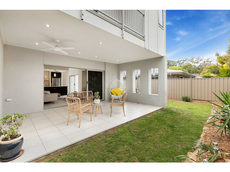7B Bream Place, Redland Bay QLD 4165