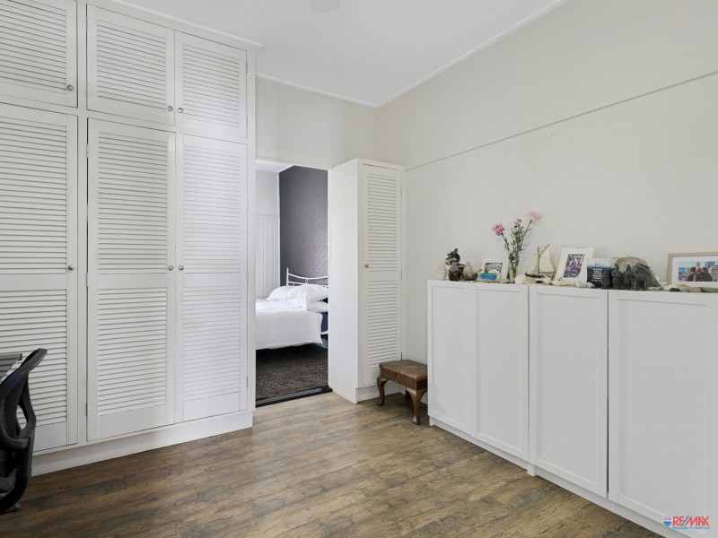 8 Church Street, Victoria Point QLD 4165