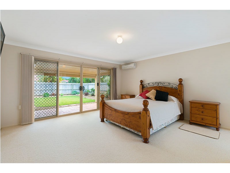 8 Amelia Place, Cleveland QLD 4163