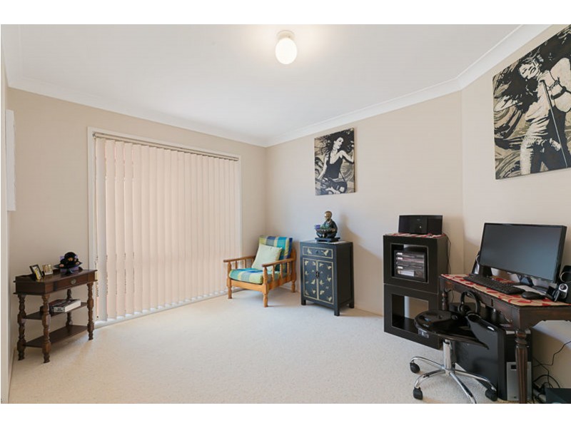 8 Amelia Place, Cleveland QLD 4163