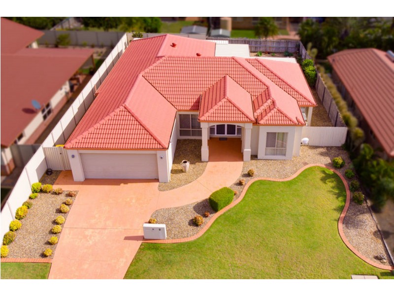 8 Amelia Place, Cleveland QLD 4163