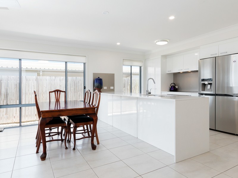 16 East Ridge Street, Thornlands QLD 4164