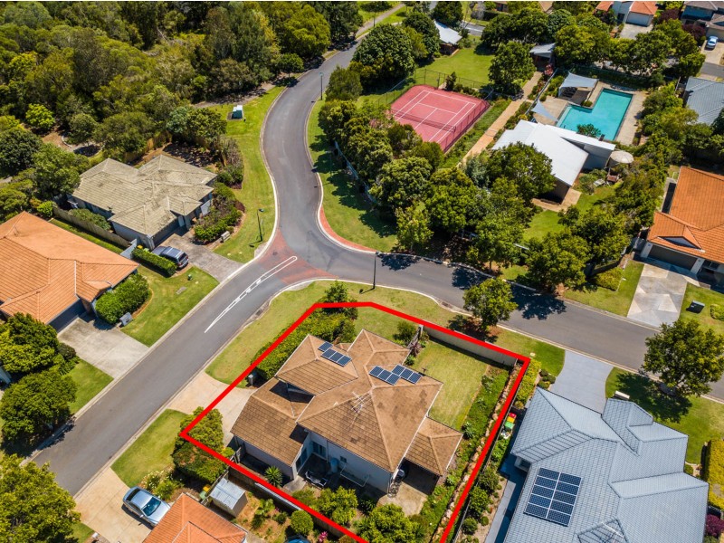 2 Shaw Place, Redland Bay QLD 4165