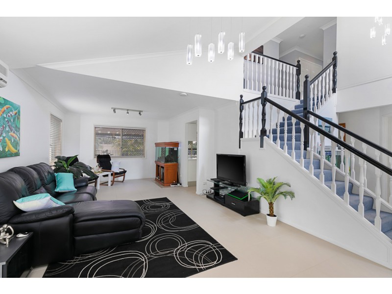 19 Bangalow Street, Victoria Point QLD 4165
