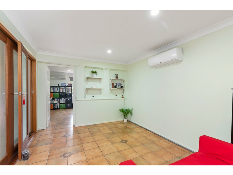 19 Bangalow Street, Victoria Point QLD 4165