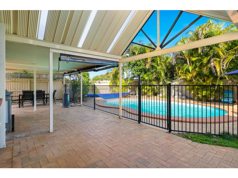 19 Bangalow Street, Victoria Point QLD 4165
