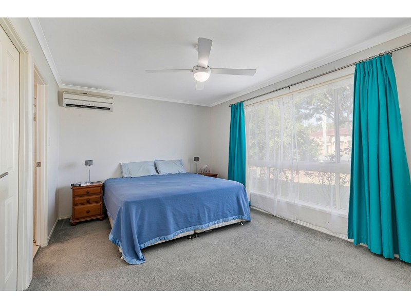 2 Leeds Court, Alexandra Hills QLD 4161