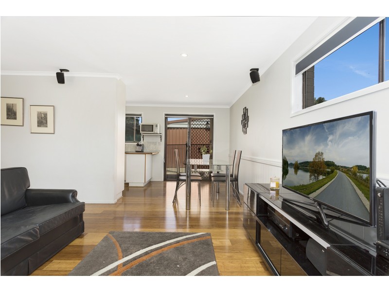 16 Wren Street, Birkdale QLD 4159