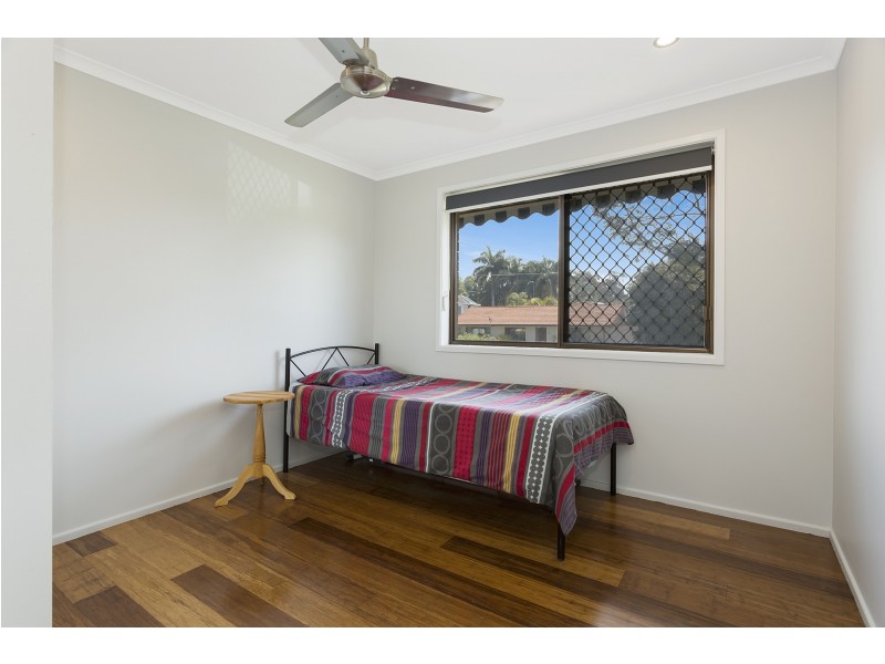 16 Wren Street, Birkdale QLD 4159