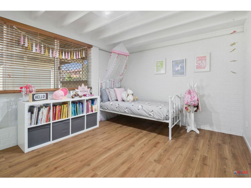 24 Bayford Street, Birkdale QLD 4159