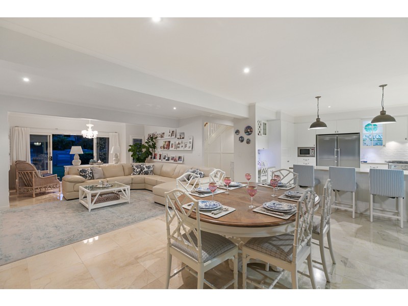 22 Carolena Street, Cleveland QLD 4163