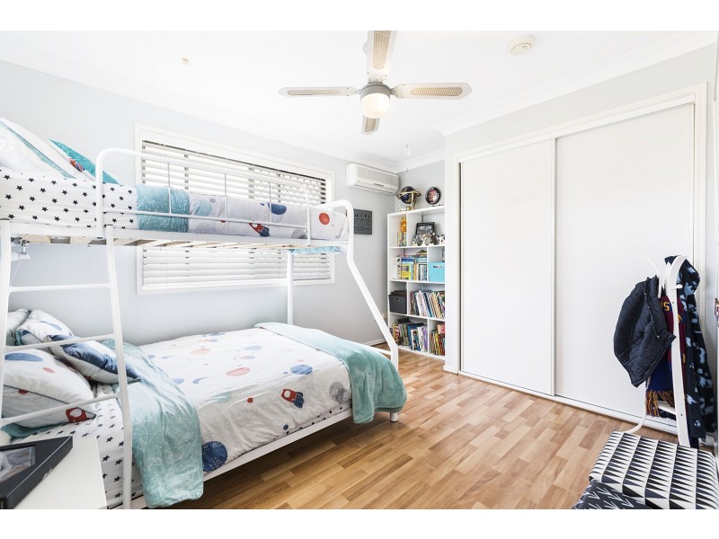1 Riley Drive, Capalaba QLD 4157