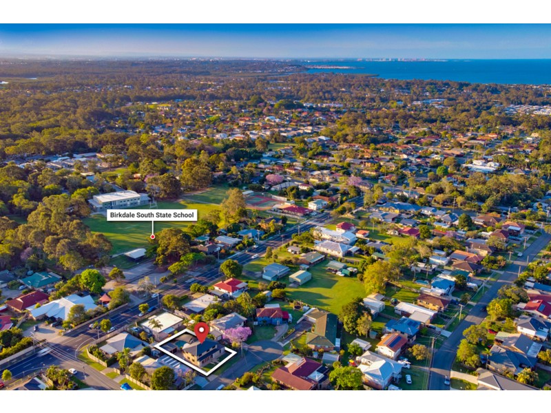 2 Lindon Street, Birkdale QLD 4159