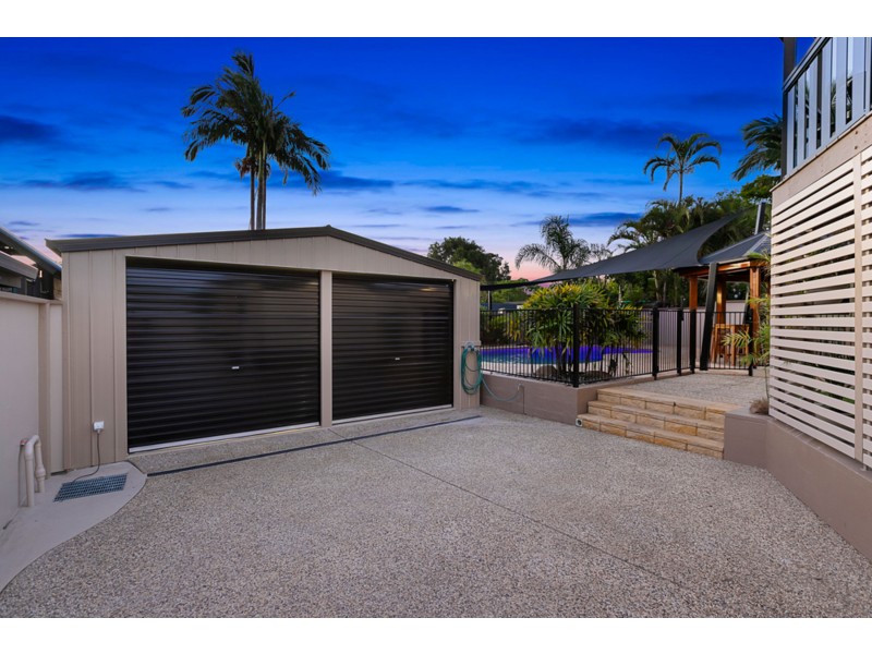 2 Lindon Street, Birkdale QLD 4159