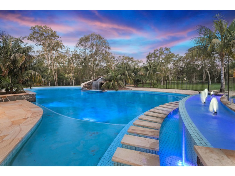 57 Double Jump Road, Redland Bay QLD 4165