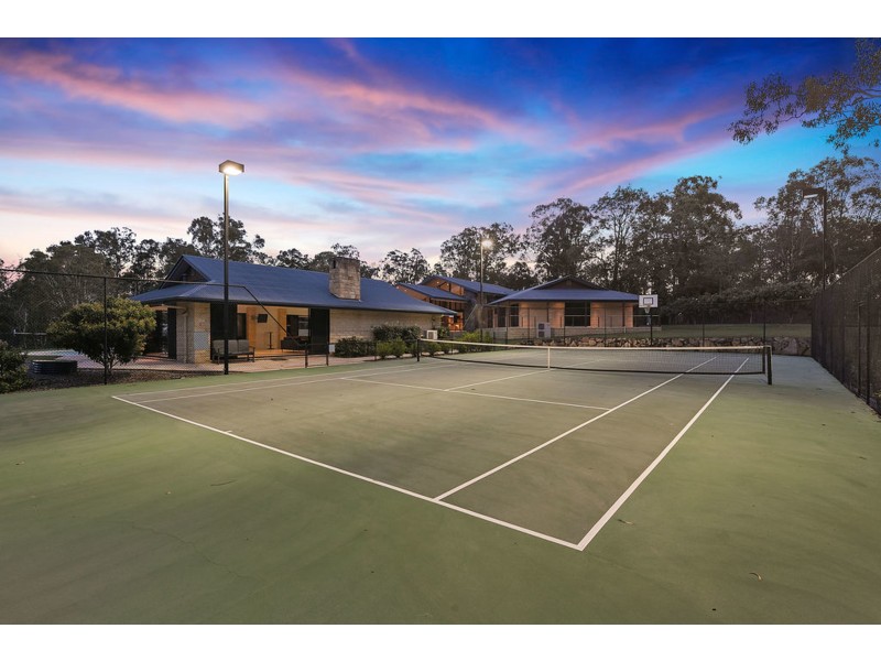 57 Double Jump Road, Redland Bay QLD 4165