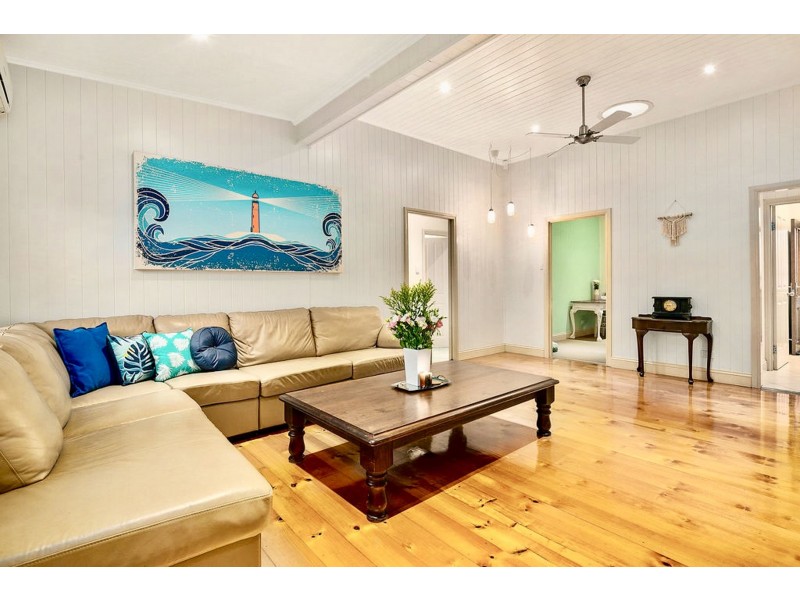 47 Pitt Street, Redland Bay QLD 4165