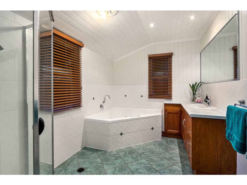 47 Pitt Street, Redland Bay QLD 4165