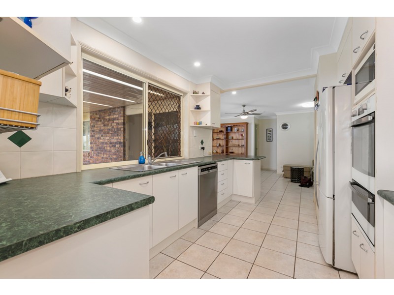 20 Pleasant Court, Cleveland QLD 4163