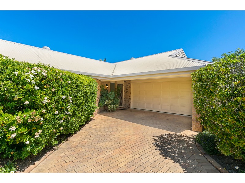 19 Swallow St, Thornlands QLD 4164