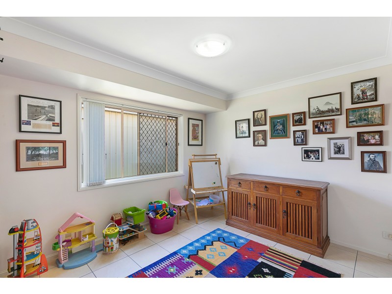 19 Swallow St, Thornlands QLD 4164