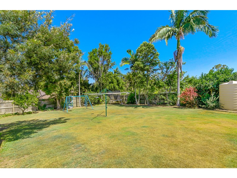 19 Swallow St, Thornlands QLD 4164