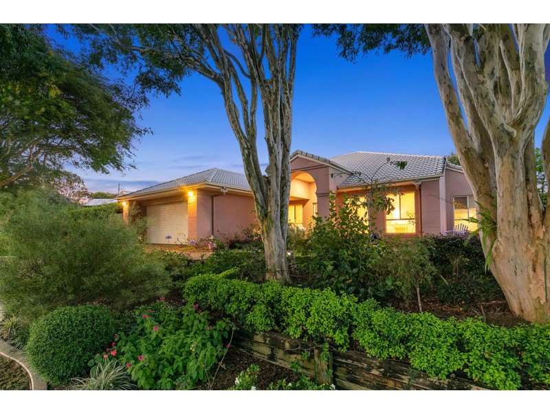 7 Attenborough Circuit, Redland Bay QLD 4165