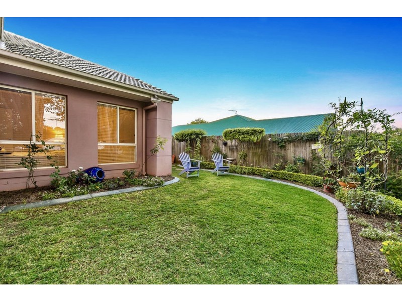 7 Attenborough Circuit, Redland Bay QLD 4165