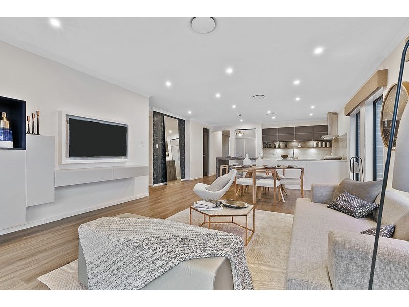 12 Seawater Street, Thornlands QLD 4164