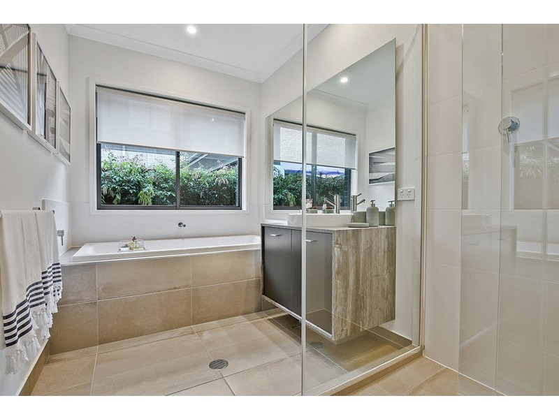 12 Seawater Street, Thornlands QLD 4164