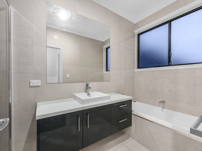 100 Crewe Street, Mount Gravatt East QLD 4122