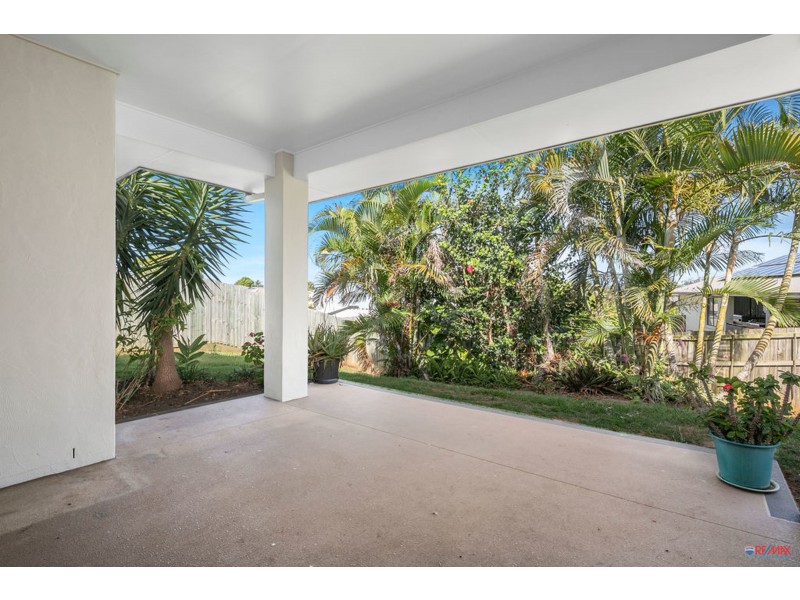 17 Cypress Street, Redland Bay QLD 4165